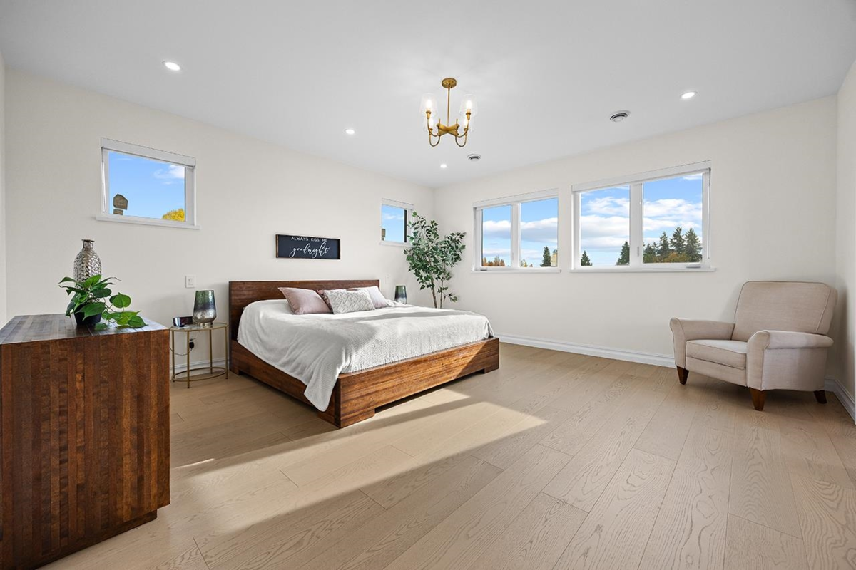 Powder Room Photo of 6902 Kitchener Street, Burnaby, BC