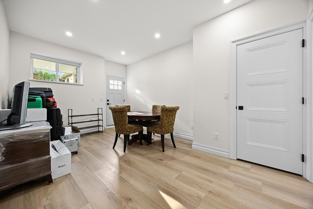 Swimming Pool Photo of 6902 Kitchener Street, Burnaby, BC