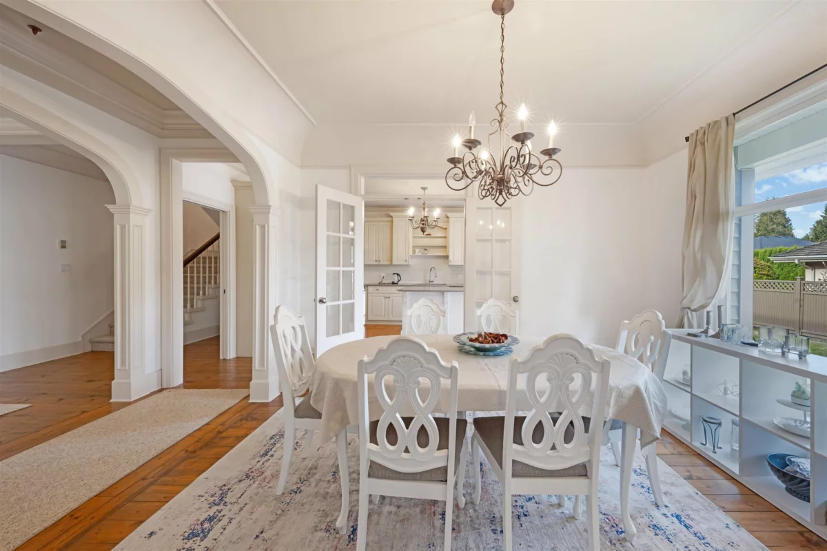 Walk-In Closet Photo of 13989 29 Avenue, Surrey, BC