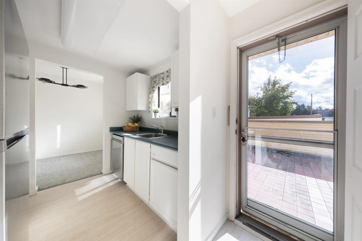 Basement Recreation Room Photo of 109 6460 Cassie Avenue, Burnaby, BC