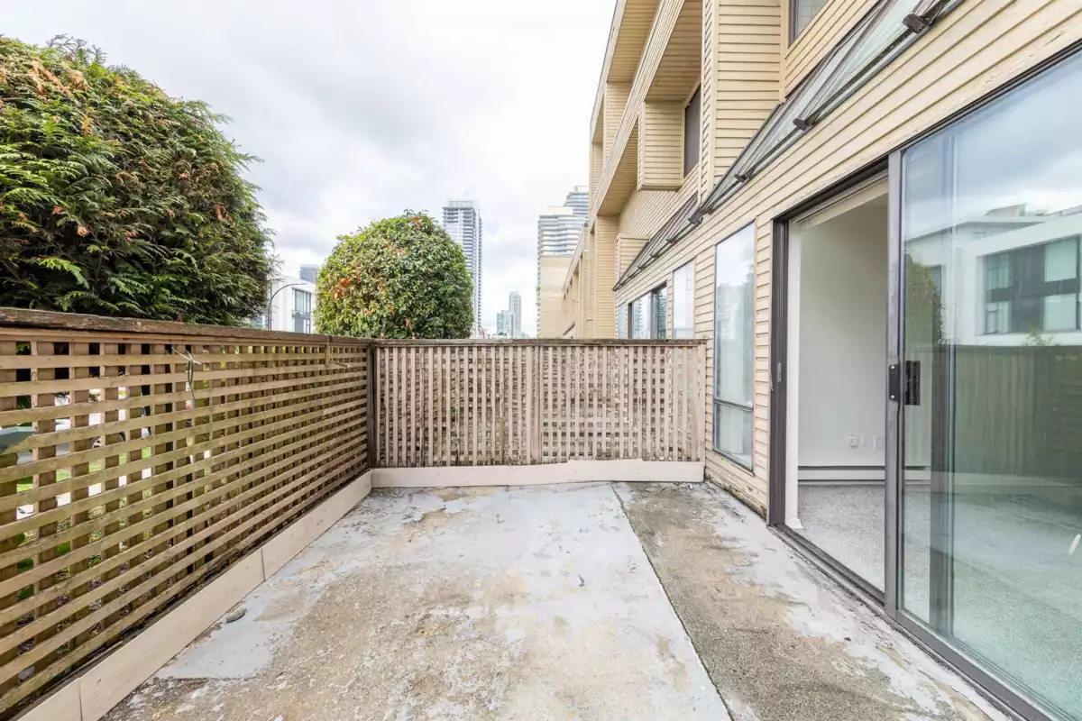 Hallway Photo of 109 6460 Cassie Avenue, Burnaby, BC