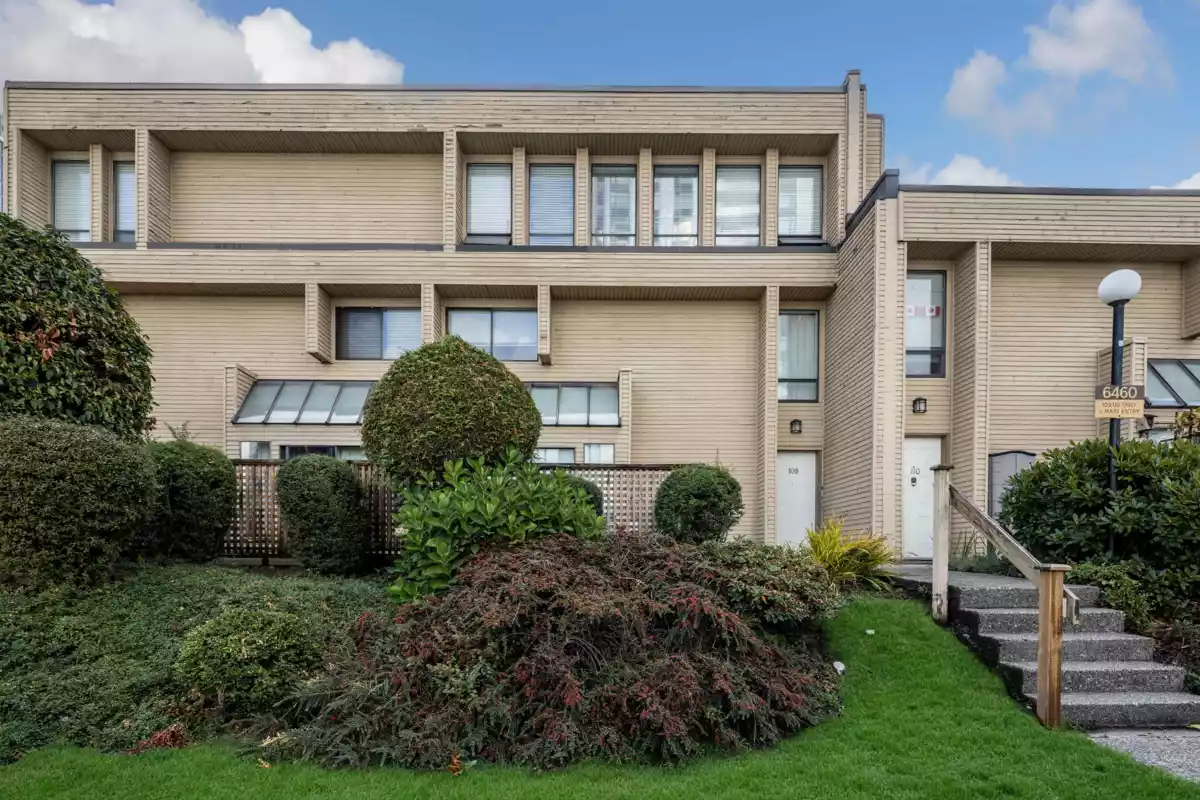 Living Room Photo of 109 6460 Cassie Avenue, Burnaby, BC