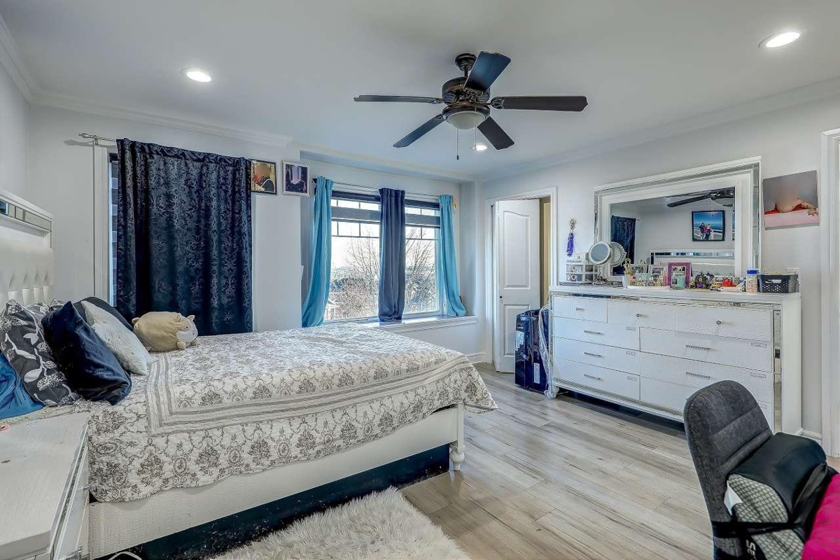 Hallway Photo of 7171 151 Street, Surrey, BC