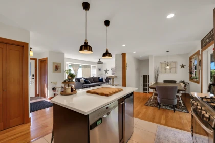 2278 Read Place, Squamish, BC, Squamish — Single Family Residence for sale