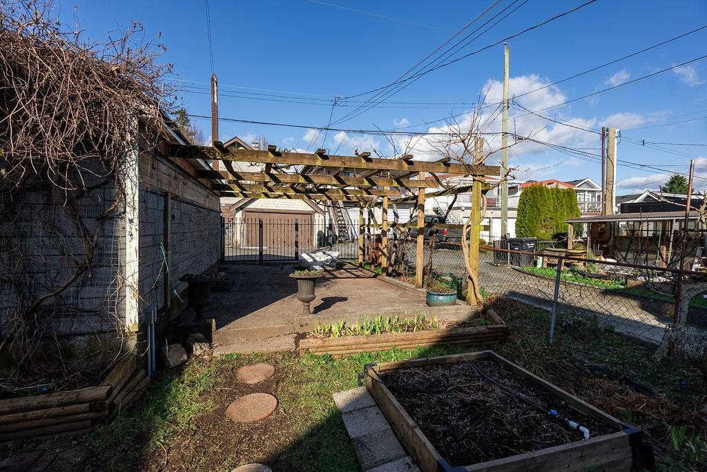 Community Amenities Photo (Clubhouse) of 2867 E Georgia Street, Vancouver, BC