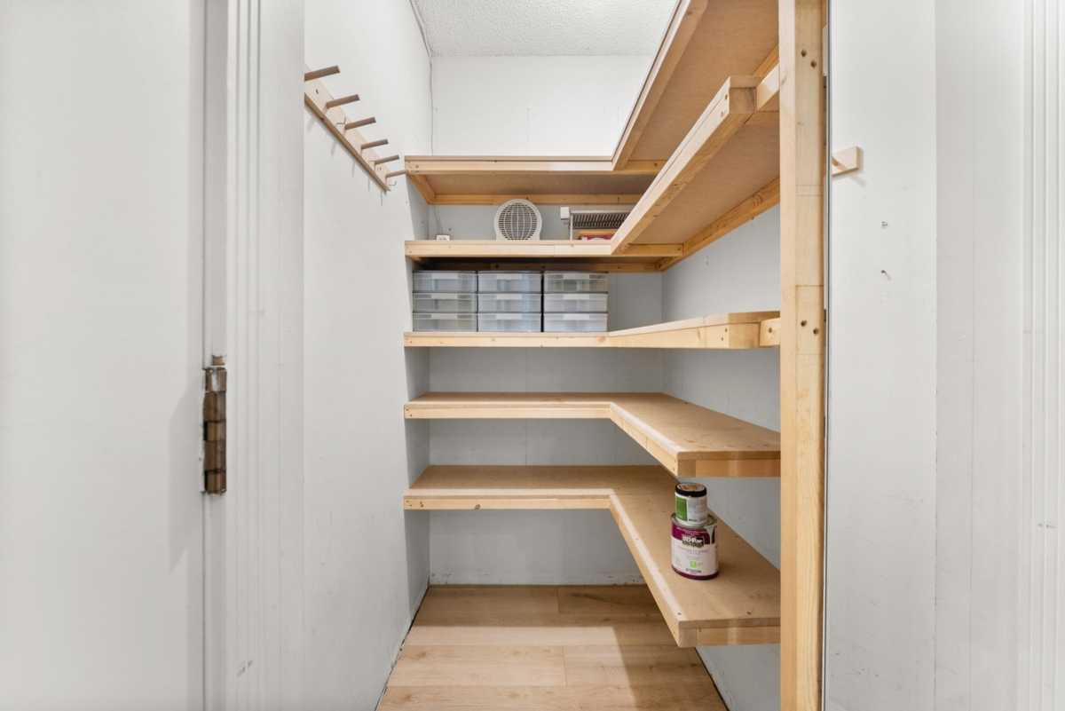 Basement Recreation Room Photo of 323 8511 Ackroyd Road, Richmond, BC