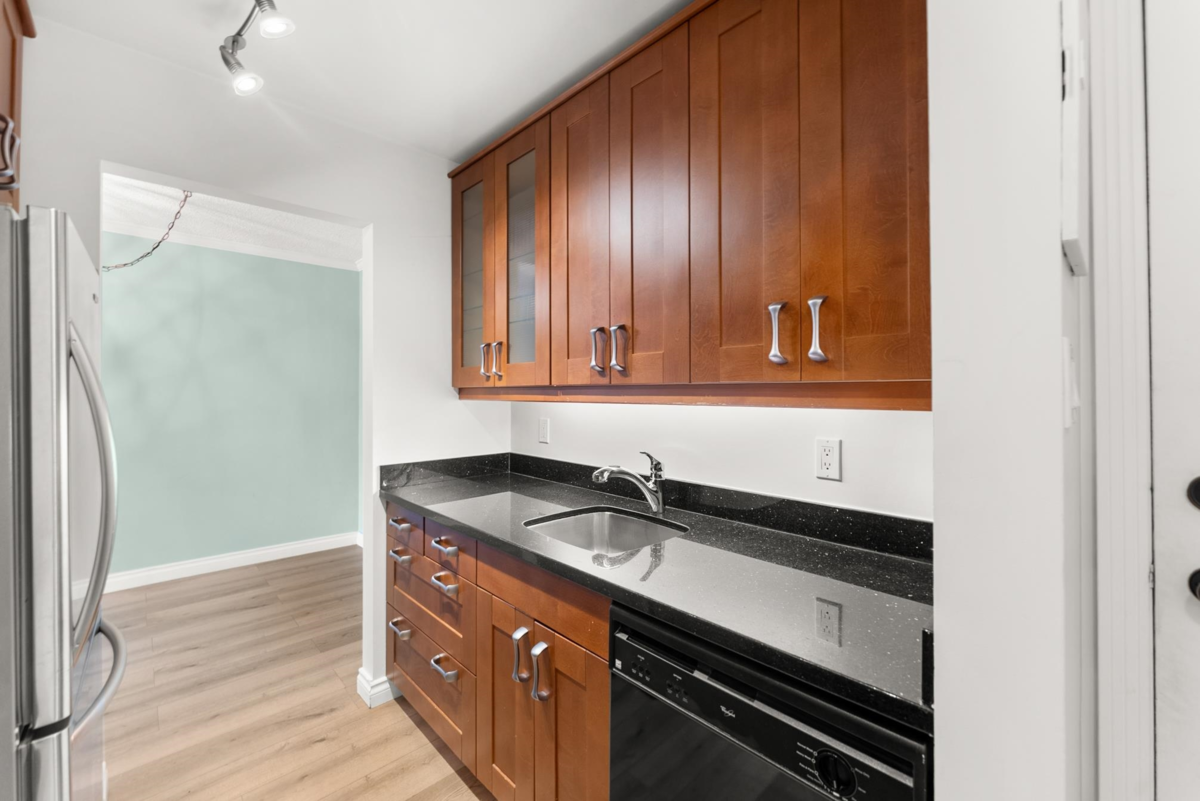 Bedroom 3 Photo of 323 8511 Ackroyd Road, Richmond, BC