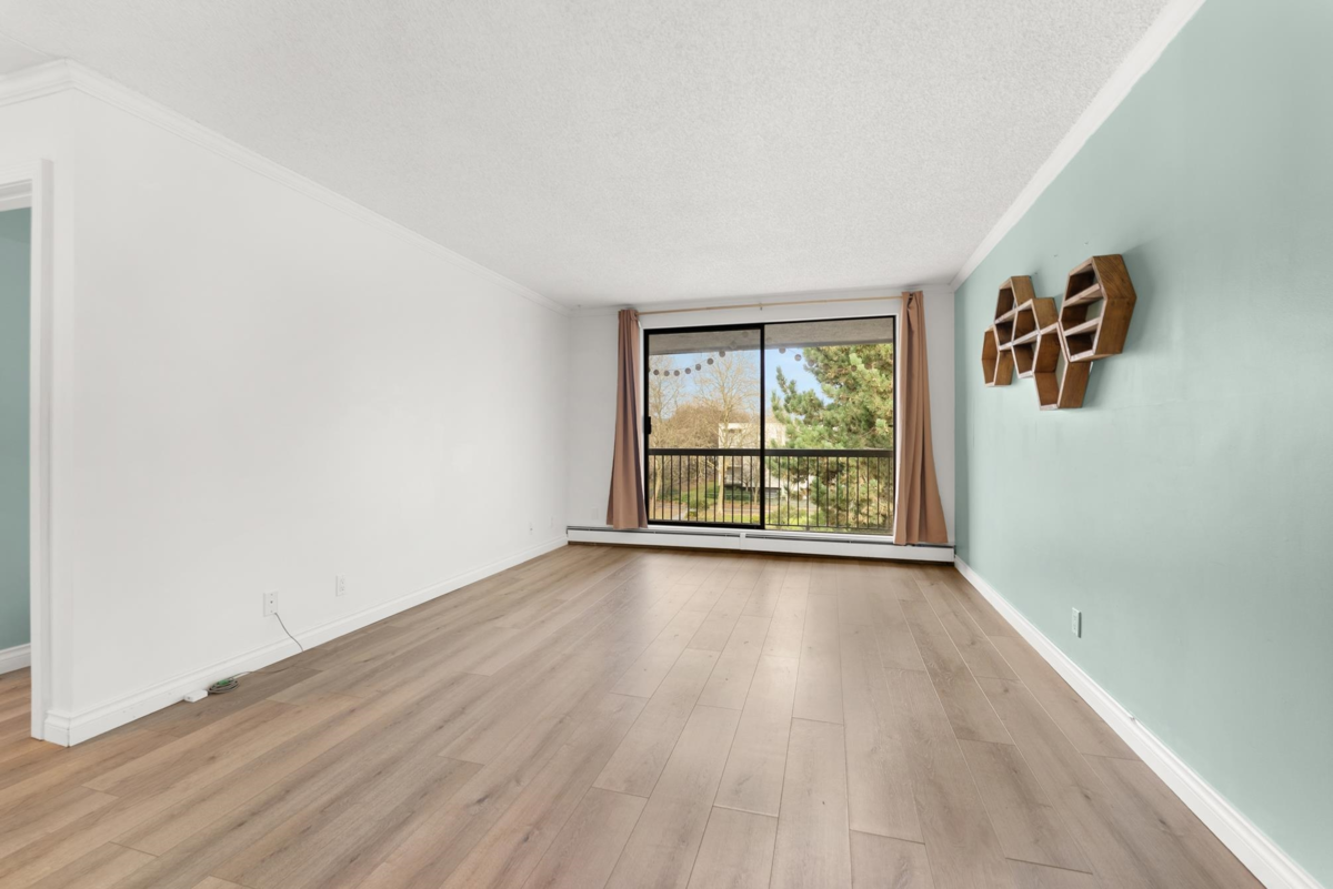 Outdoor Kitchen Photo of 323 8511 Ackroyd Road, Richmond, BC