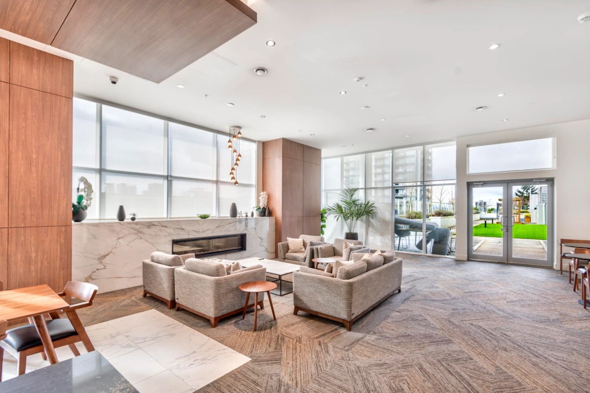 Entry Foyer Photo of 603 555 Sydney Avenue, Coquitlam, BC