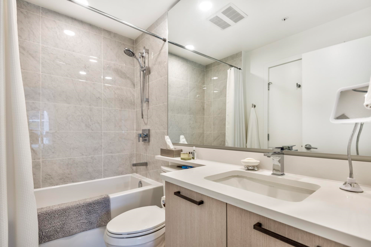 Office / Den Photo of 603 555 Sydney Avenue, Coquitlam, BC