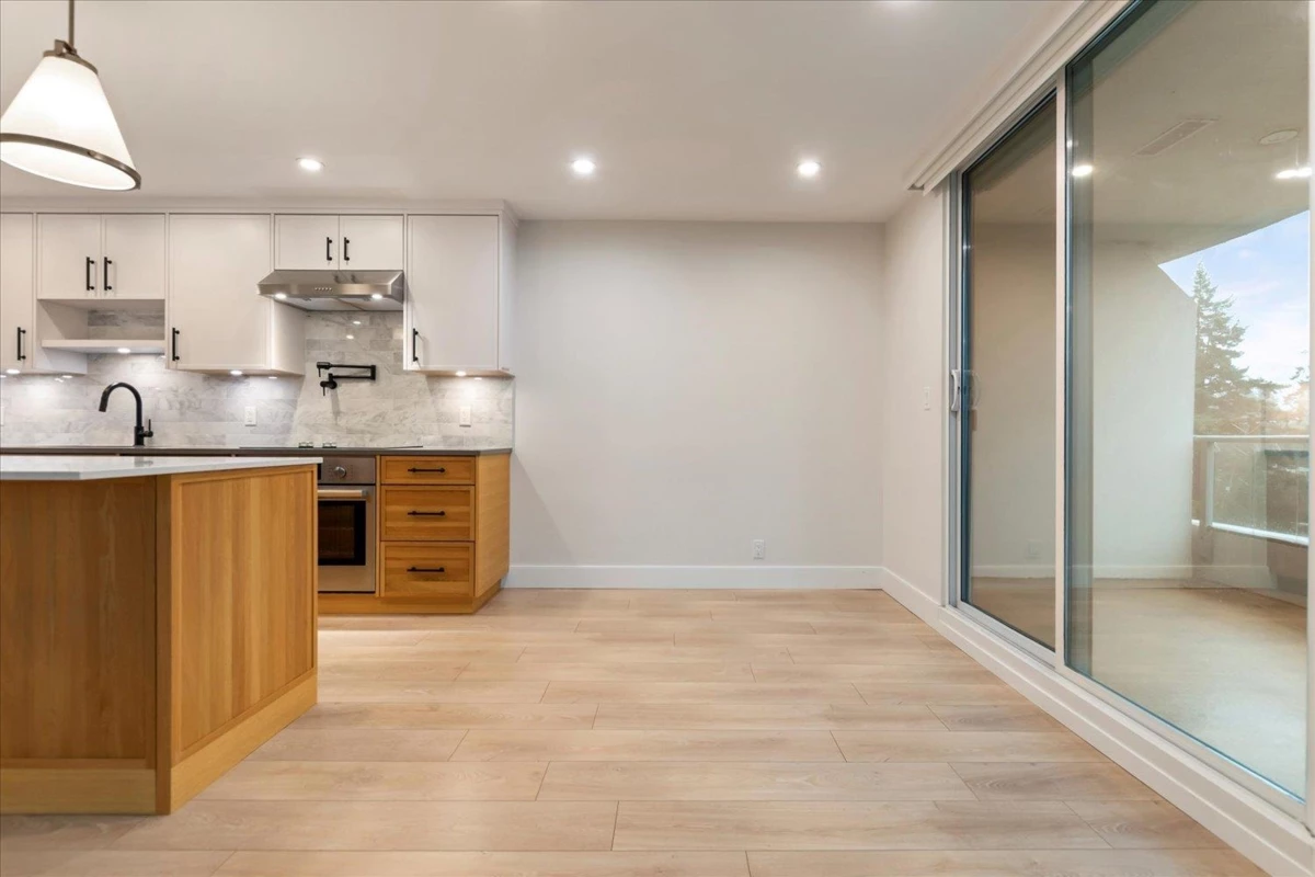 Office / Den Photo of 504 32330 South Fraser Way, Abbotsford, BC