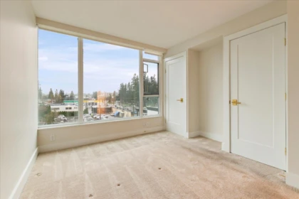 Outdoor Patio Photo of 504 32330 South Fraser Way, Abbotsford, BC