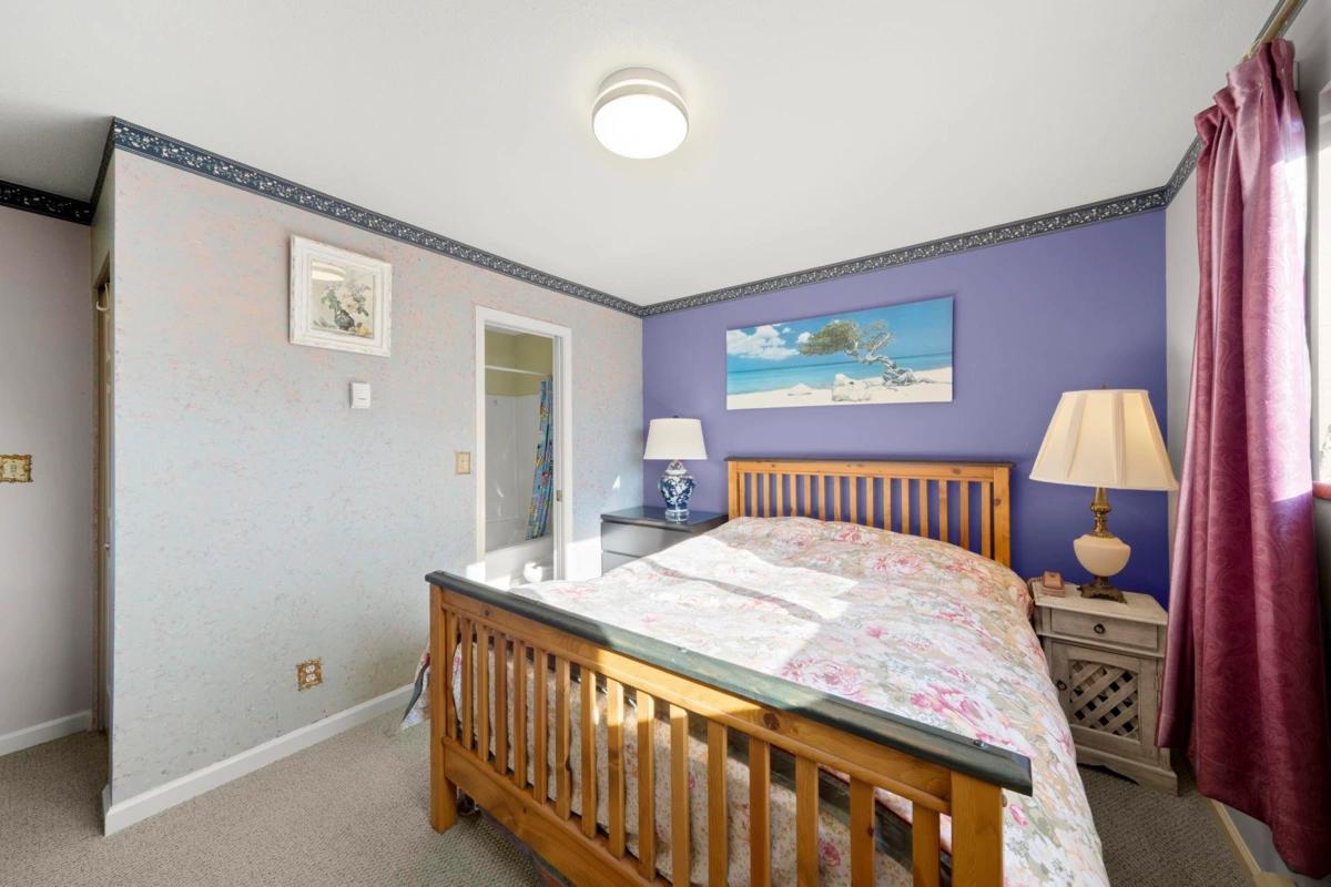 Breakfast Nook Photo of 3206 E 25th Avenue, Vancouver, BC