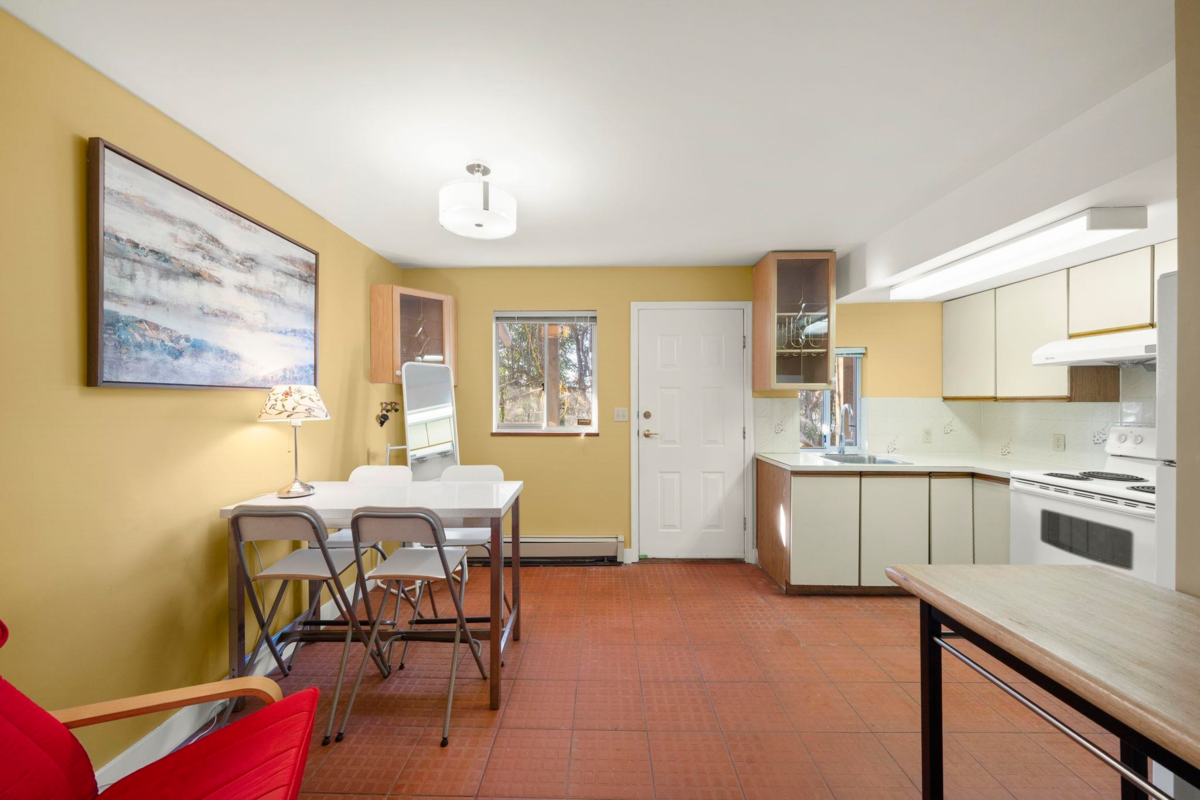 Outdoor Patio Photo of 3206 E 25th Avenue, Vancouver, BC