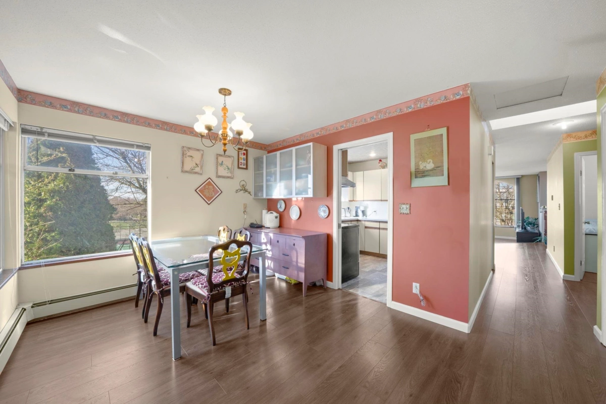 Walk-In Closet Photo of 3206 E 25th Avenue, Vancouver, BC