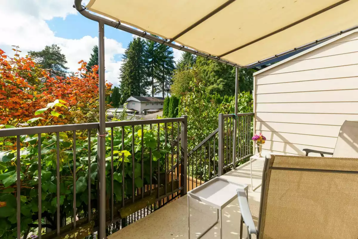 Garage Interior Photo of 2018 Fraser Avenue, Port Coquitlam, BC