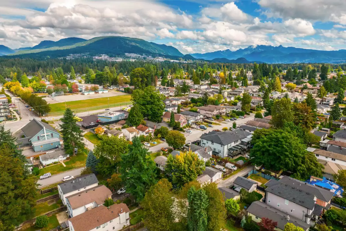 Living Room Photo of 2018 Fraser Avenue, Port Coquitlam, BC