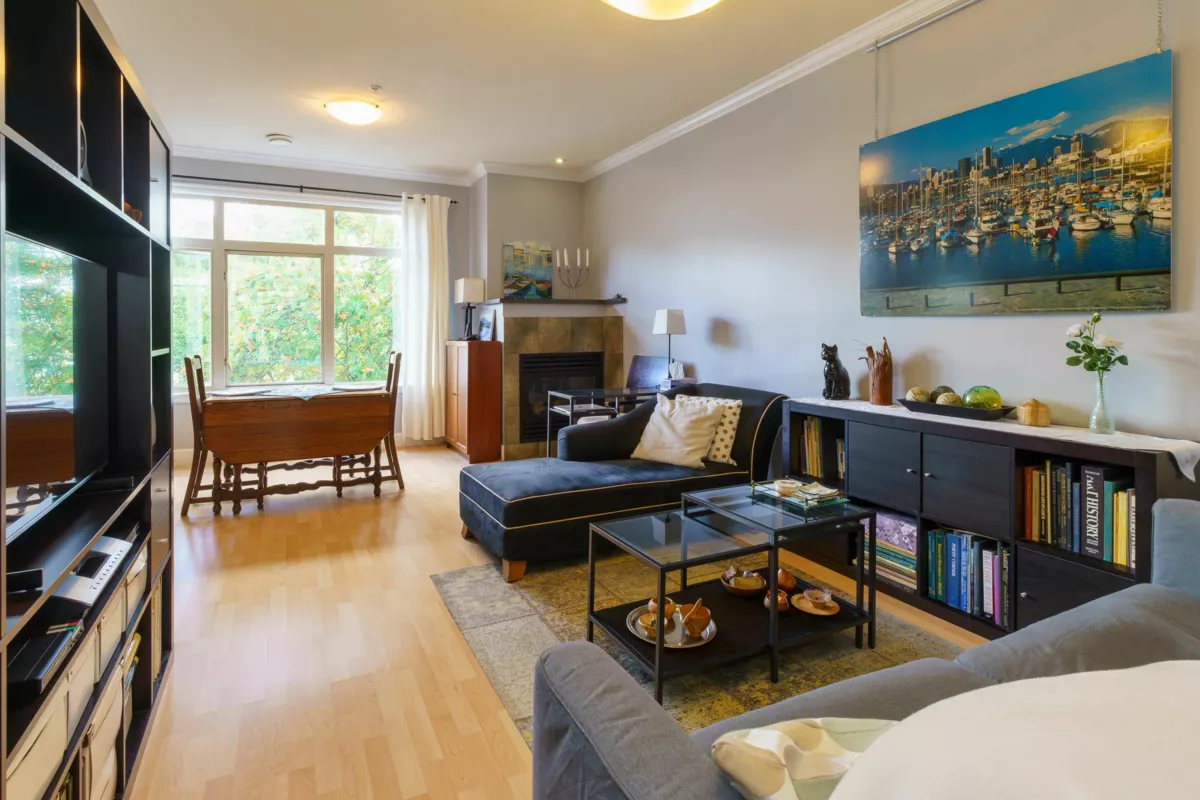 Walk-In Closet Photo of 2018 Fraser Avenue, Port Coquitlam, BC