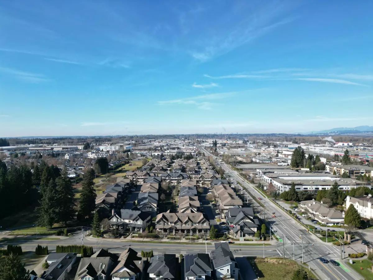 Hot Tub / Spa Photo of 9564 204a Street, Langley, BC