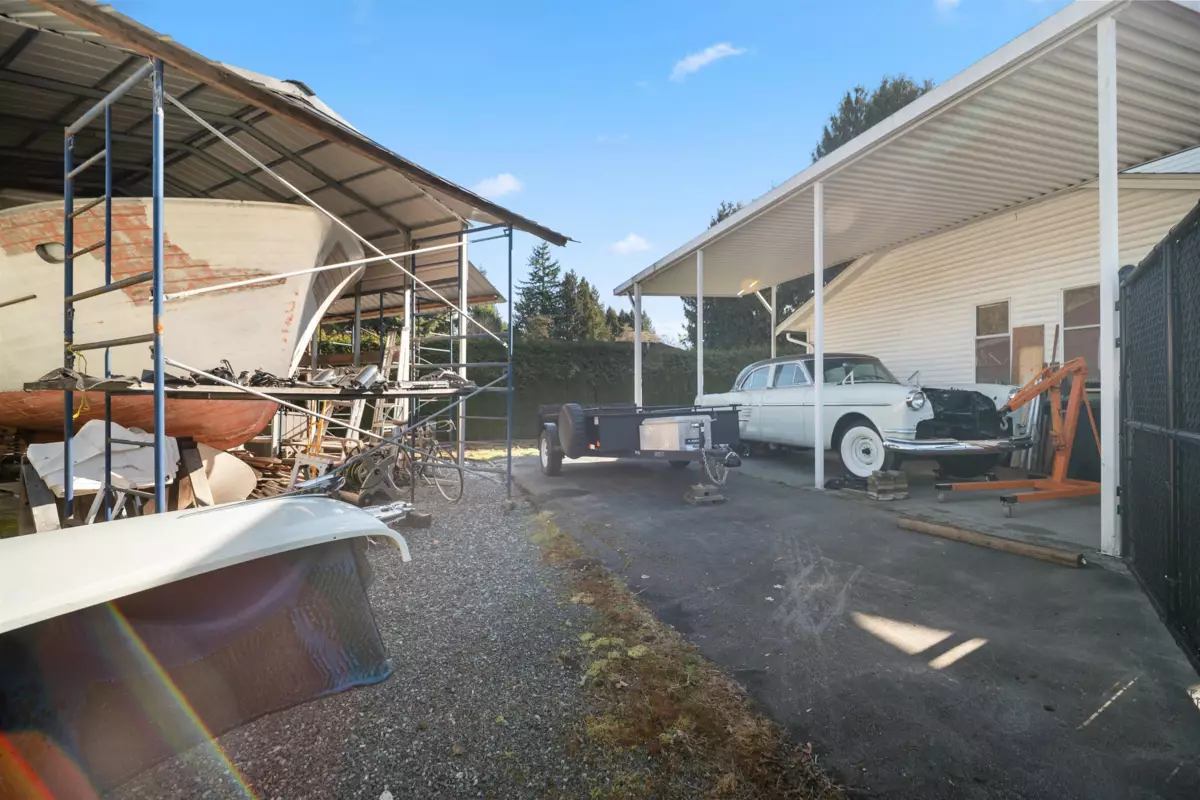 Living Room Photo of 9564 204a Street, Langley, BC