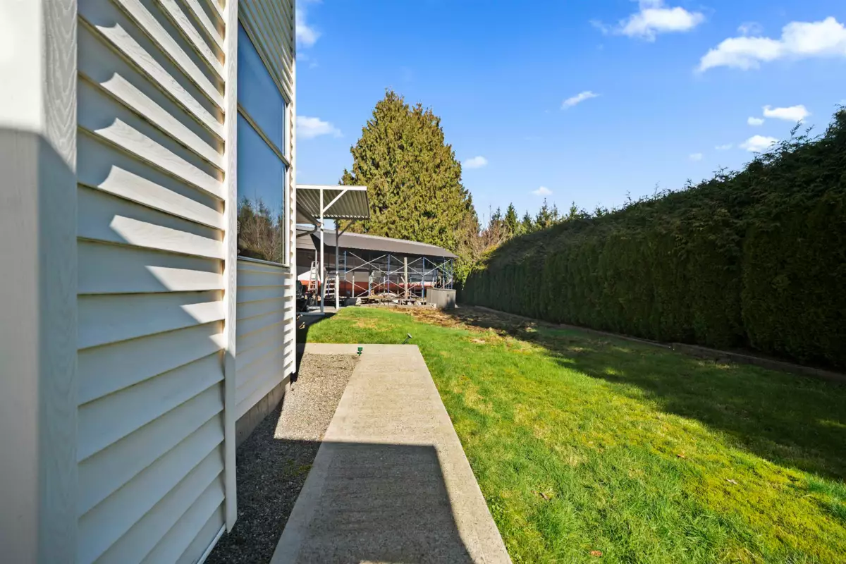 Outdoor Patio Photo of 9564 204a Street, Langley, BC
