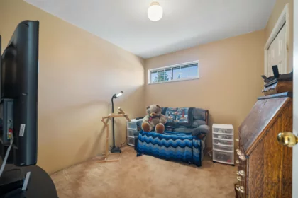 Mudroom Photo of 9564 204a Street, Langley, BC