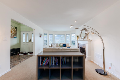 Breakfast Nook Photo of 6129 49 Avenue, Delta, BC