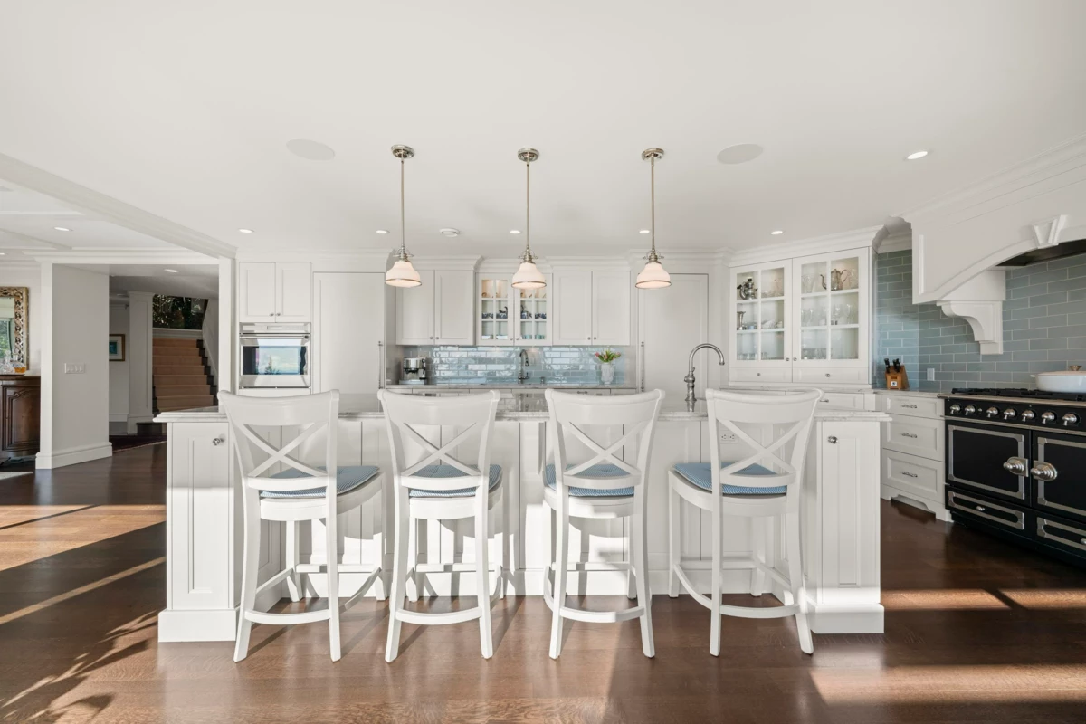 Bedroom 4 Photo of 6215 Overstone Drive, West Vancouver, BC