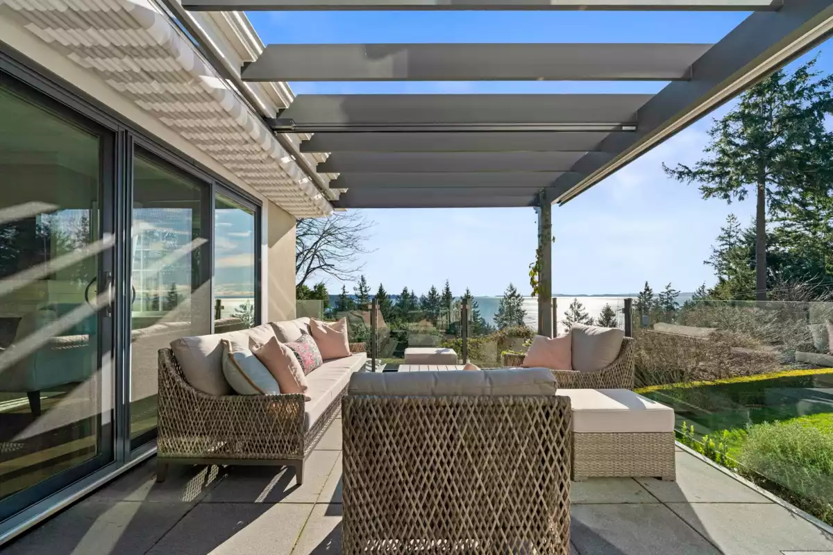 Family Room Photo of 6215 Overstone Drive, West Vancouver, BC