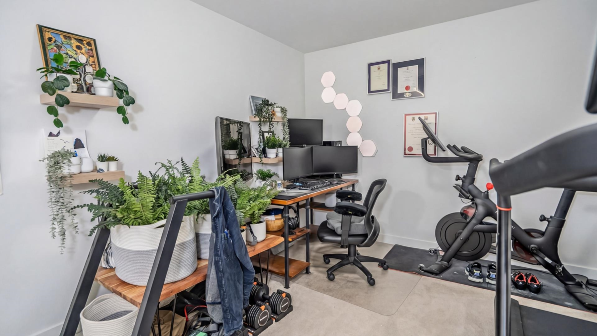 Garage Interior Photo of 24 23539 Gilker Hill Road, Maple Ridge, BC
