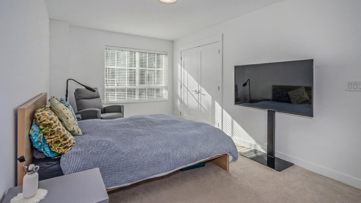 Hallway Photo of 24 23539 Gilker Hill Road, Maple Ridge, BC