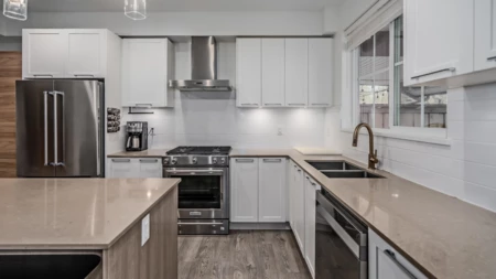 24 23539 Gilker Hill Road, Maple Ridge, BC