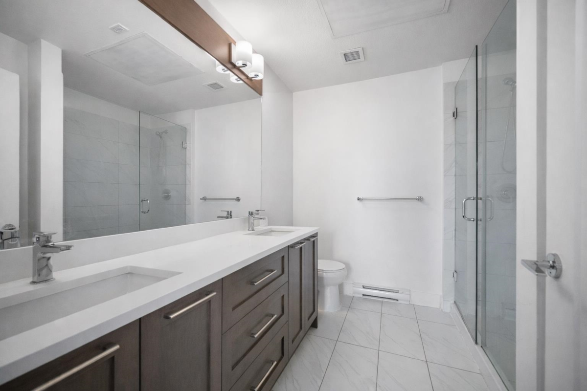 Bedroom 4 Photo of 303 22087 49 Avenue, Langley, BC