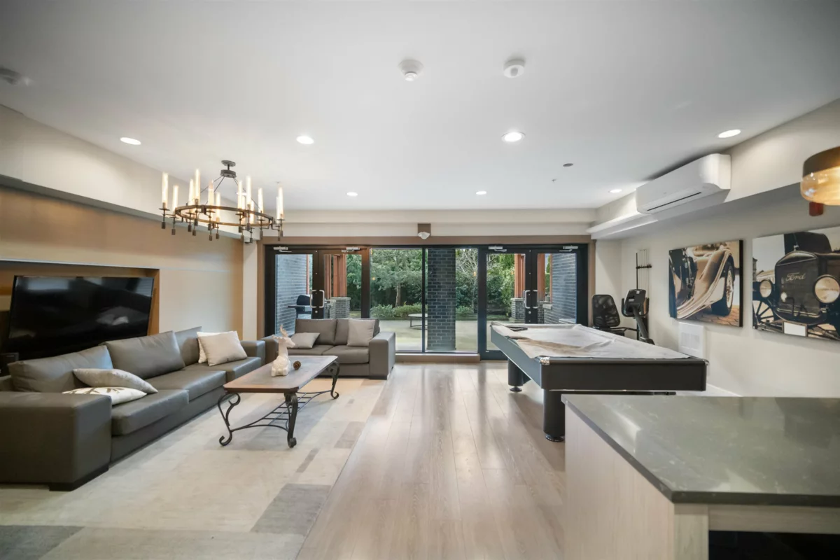 Loft / Bonus Room Photo of 303 22087 49 Avenue, Langley, BC