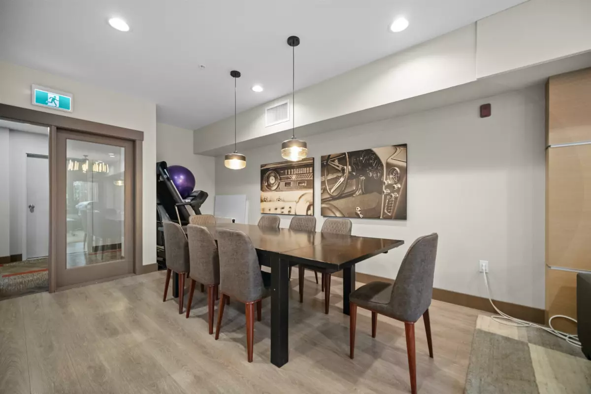 Office / Den Photo of 303 22087 49 Avenue, Langley, BC