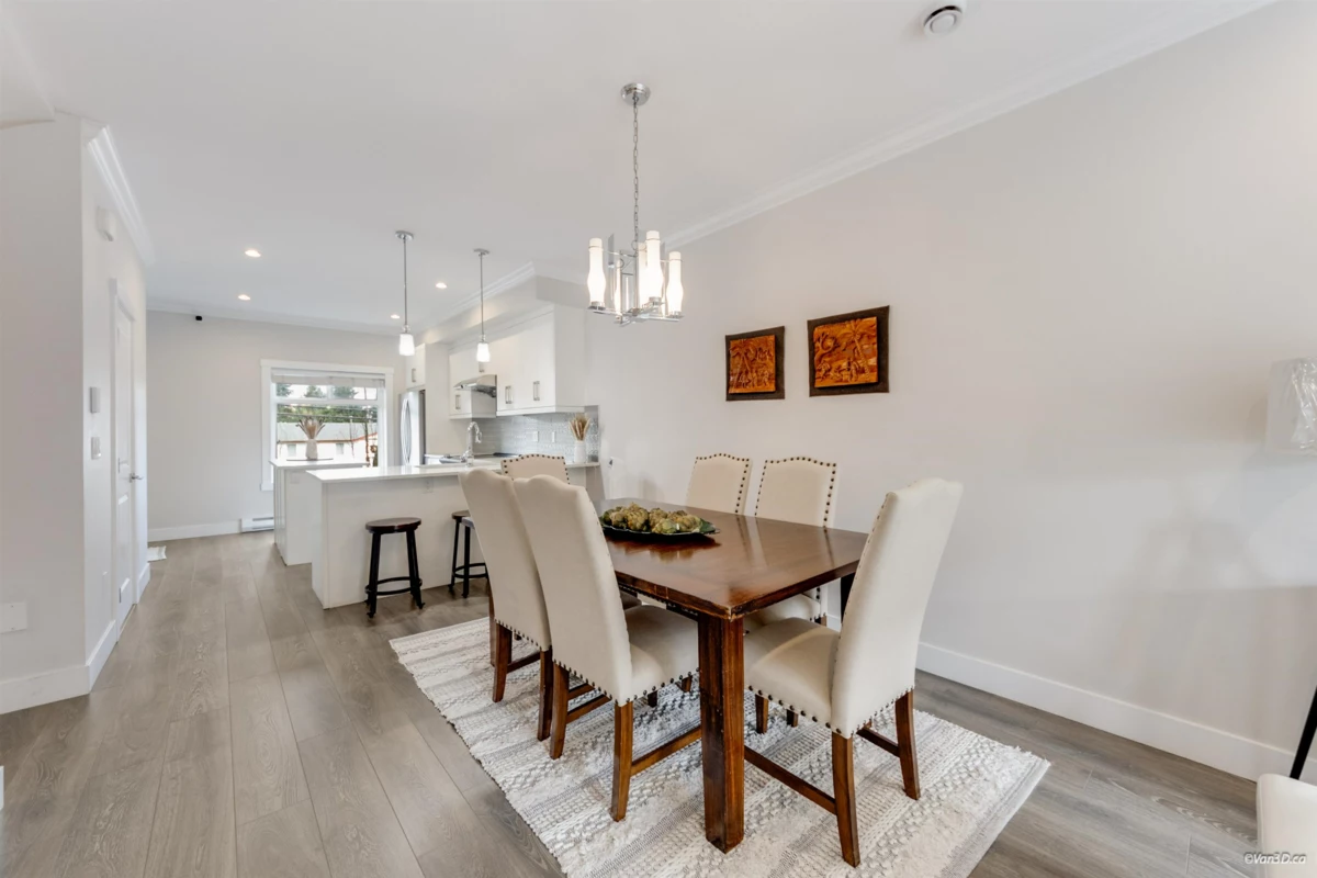 Guest Bathroom Photo of 2 13328 96 Avenue, Surrey, BC