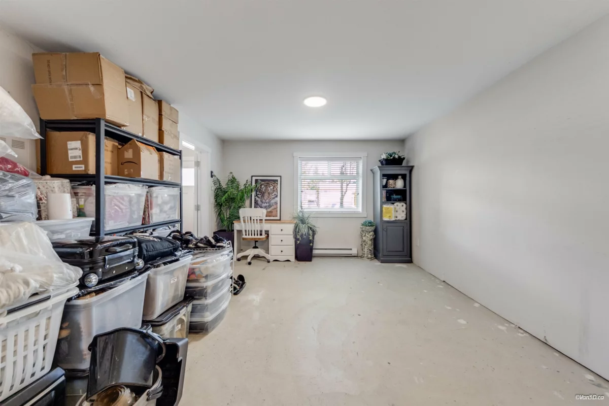 Staircase Photo of 2 13328 96 Avenue, Surrey, BC