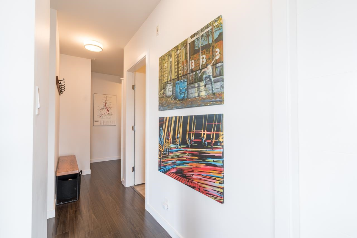 Primary Bathroom Photo of 306 202 E 24th Avenue, Vancouver, BC