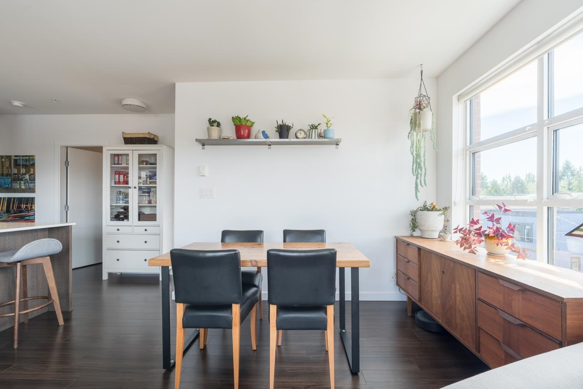 Primary Bedroom Photo of 306 202 E 24th Avenue, Vancouver, BC