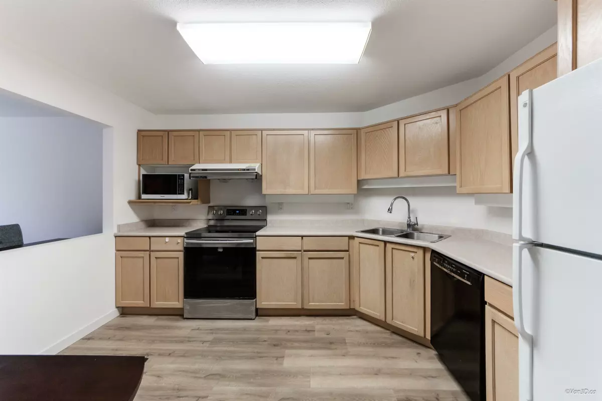 Breakfast Nook Photo of 301 7480 Gilbert Road, Richmond, BC