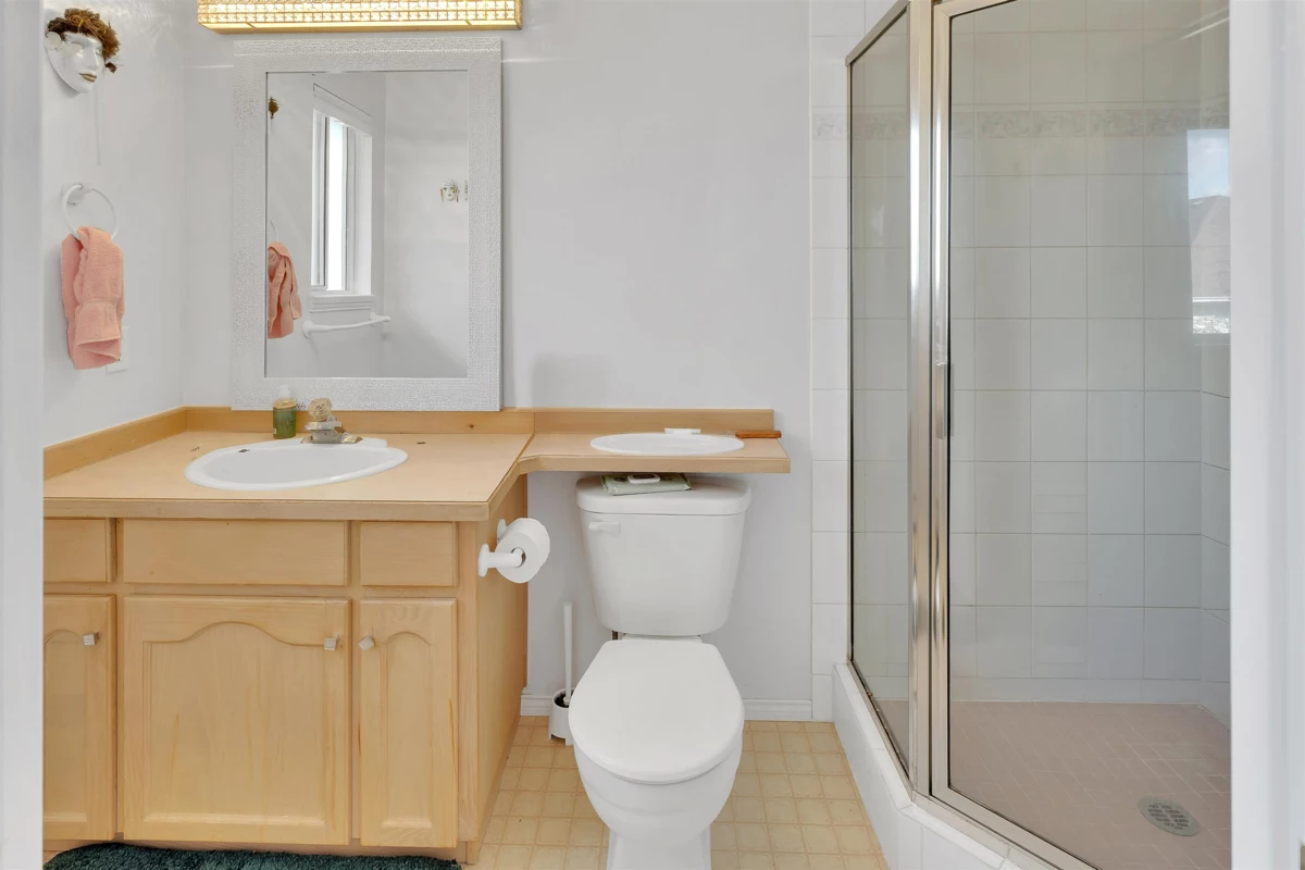 Office / Den Photo of 1655 Mcpherson Drive, Port Coquitlam, BC