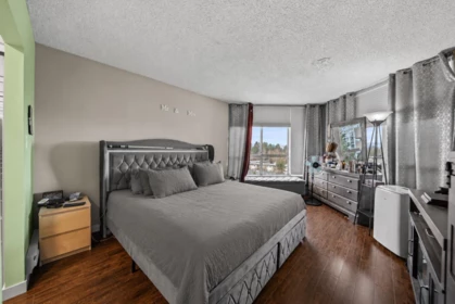 Primary Bedroom Photo of 806 14881 103a Avenue, Surrey, BC