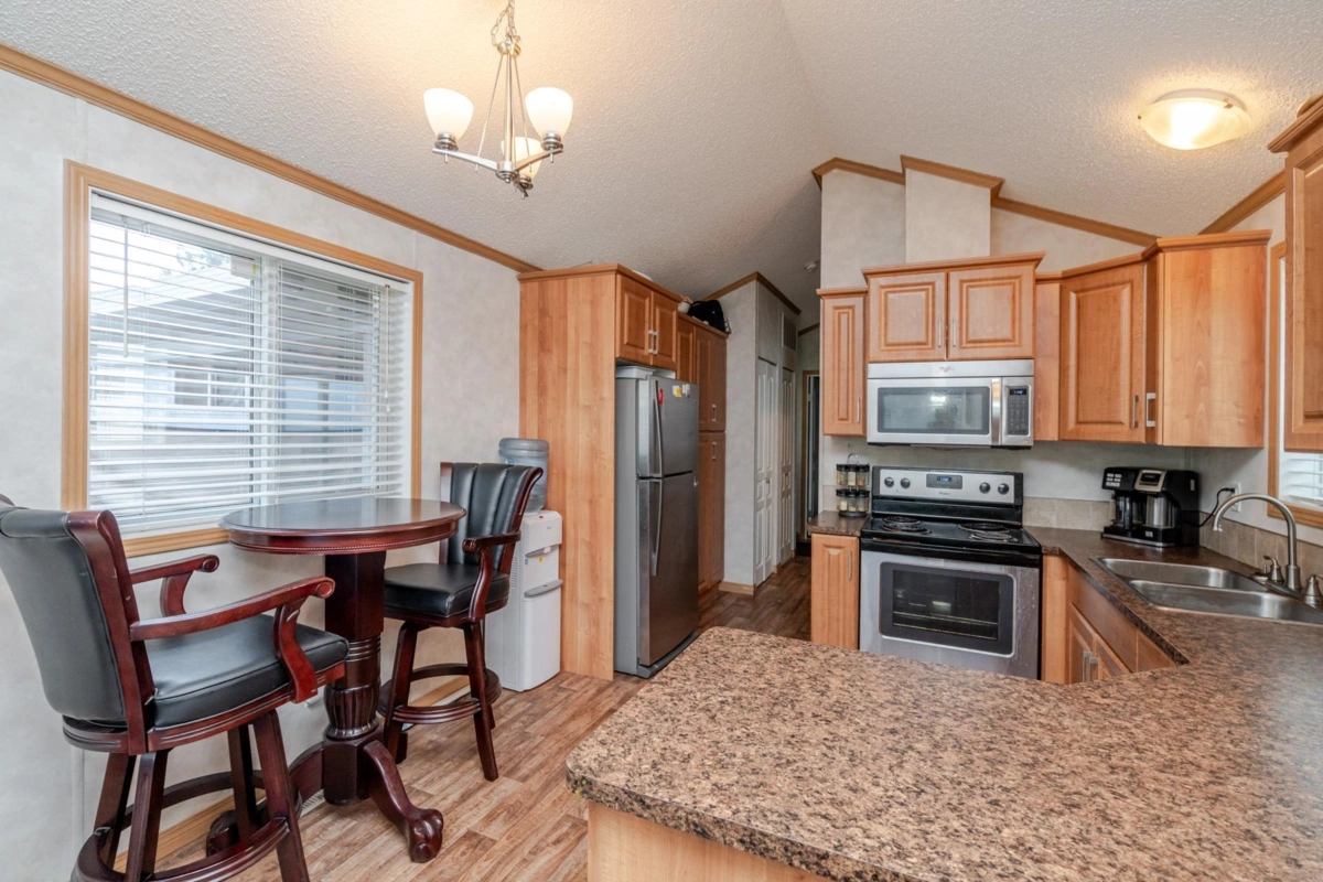 Breakfast Nook Photo of 9 24330 Fraser Highway, Langley, BC