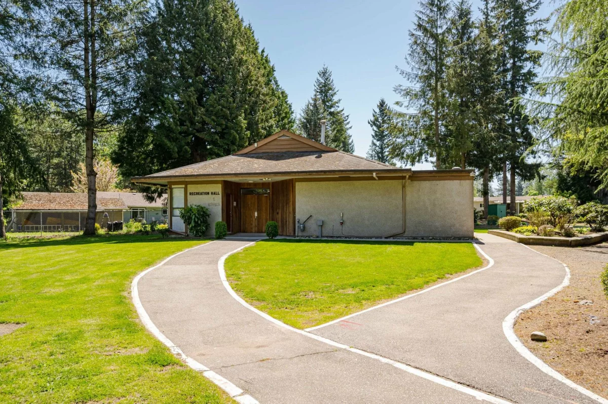 Hallway Photo of 9 24330 Fraser Highway, Langley, BC