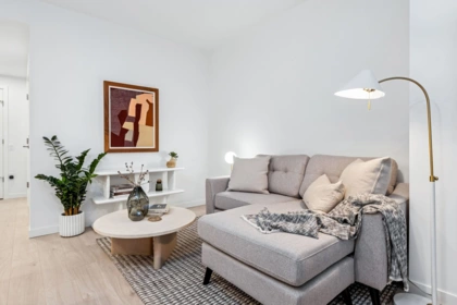 109 948 Lytton Street, North Vancouver, BC, North vancouver — 2 bed apartment/condo for sale