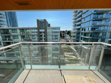Powder Room Photo of 911 455 SW Marine Drive, Vancouver, BC