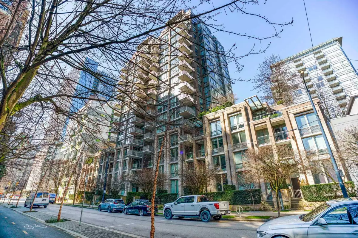 Living Room Photo of 1802 1055 Richards Street, Vancouver, BC