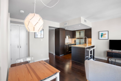 Guest Bathroom Photo of 1802 1055 Richards Street, Vancouver, BC