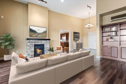 Kitchen Island Photo of 621 2860 Trethewey Street, Abbotsford, BC
