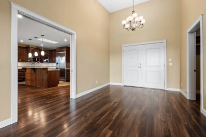 Walk-In Closet Photo of 621 2860 Trethewey Street, Abbotsford, BC